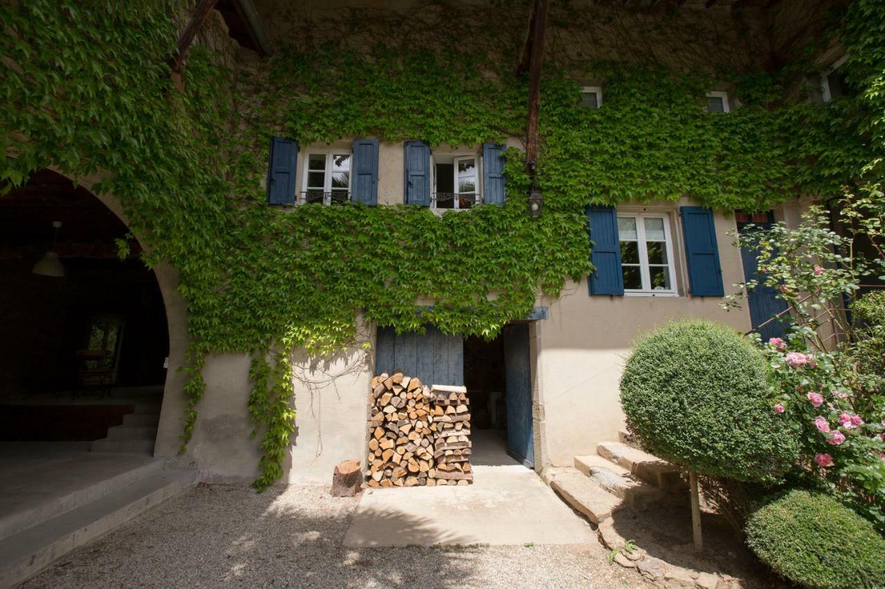 Le Clos Du Perret Chaussan Zewnętrze zdjęcie